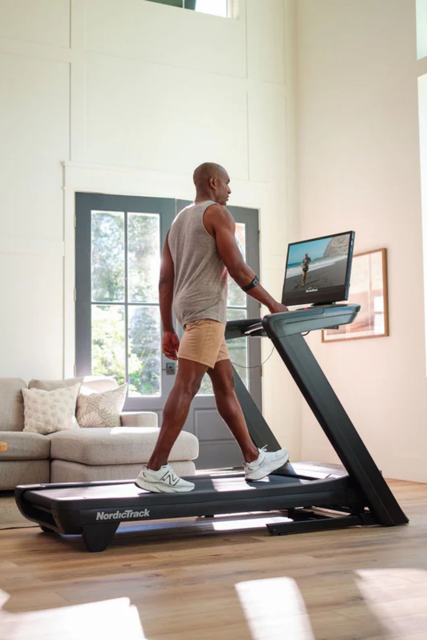 NordicTrack Commercial 2450 – Smart Treadmill for Elite Home Gyms (Free Shipping Canada)